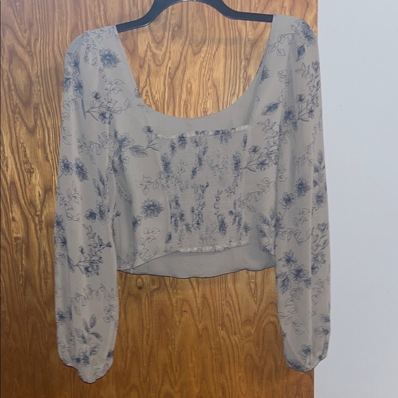 House of Harlow size Medium Floral Print Sheer Gray Top - Picture 4 of 9
